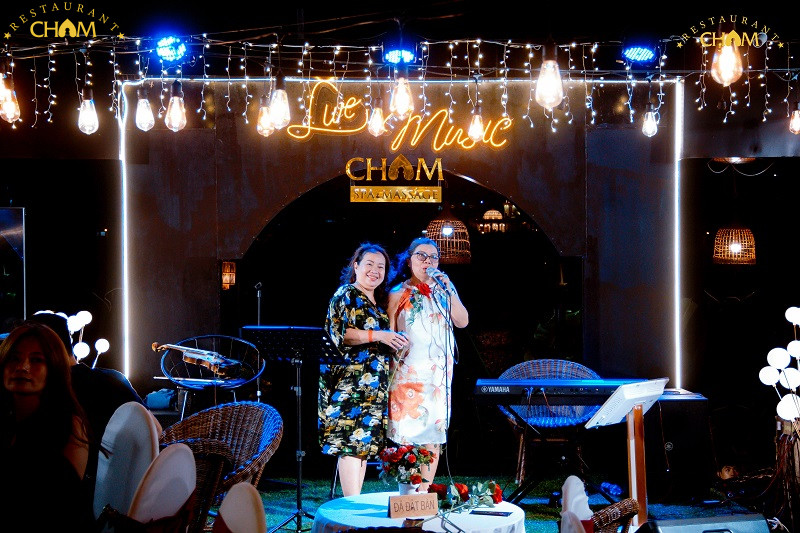 Cham Restaurant