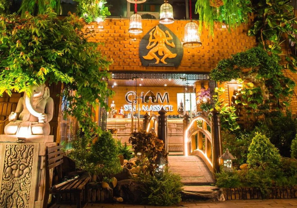 Cham Restaurant - điểm check in đẹp ở Hòa Xuân